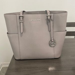 Michael Kors Large Jet Set Tote Bag